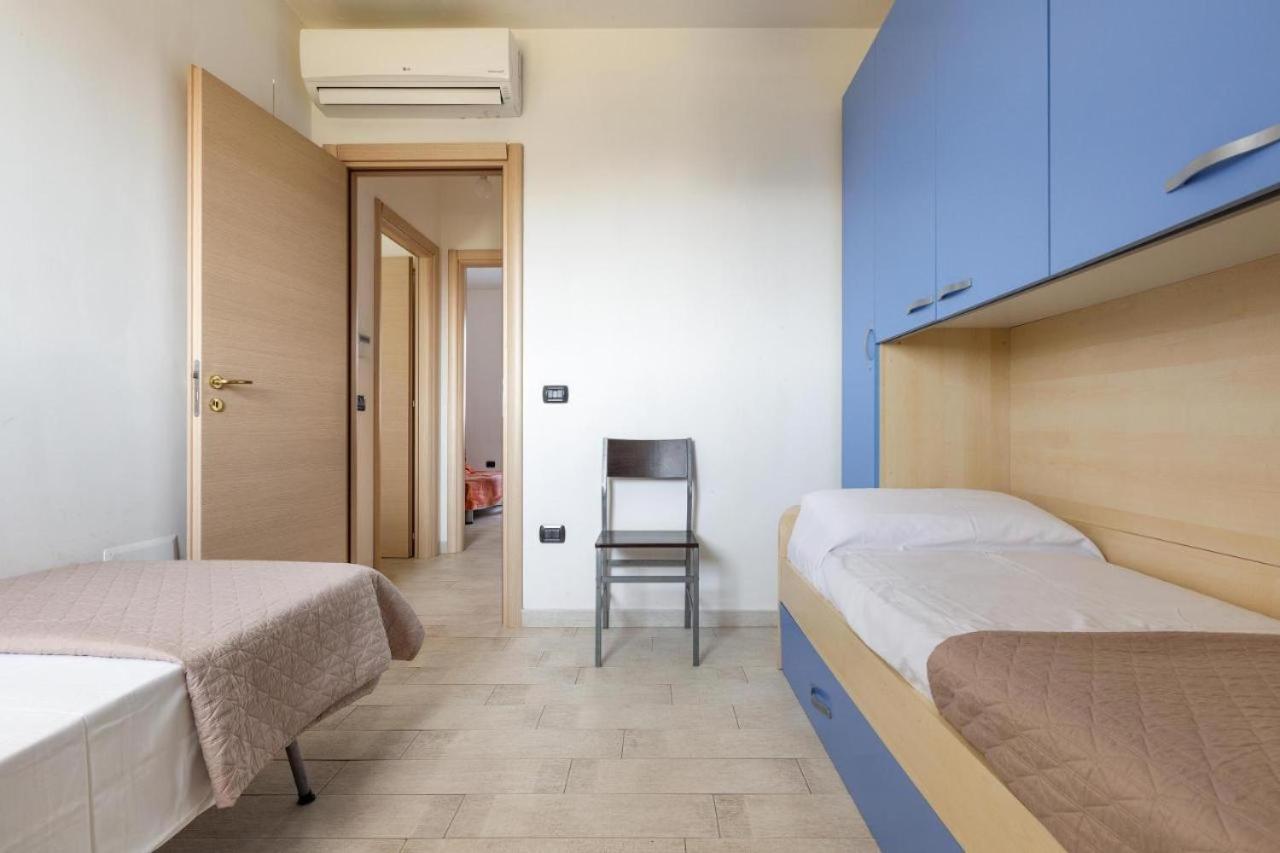 Dormiglione Apartment Torre Lapillo Exterior photo